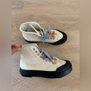 GOODNEWS Juice High Top Trainers Womens Uk 4/Eu 37 US 7 Off White Sneakers